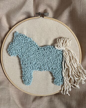 Konik Błękitek, zunialove