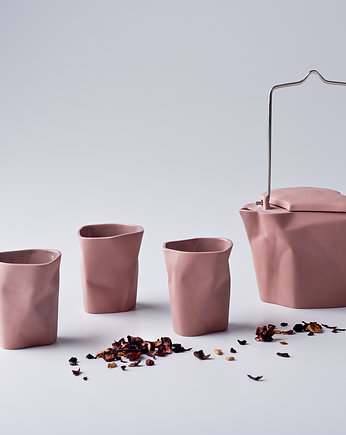 Czajnik Pogięty z 4 kubeczkami / różowa porcelana, Modus Design