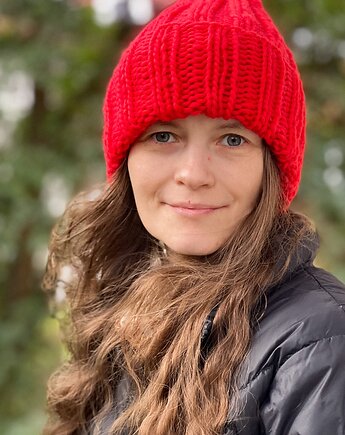 Zimowa wełniana czapka Buran 100% wełna z Peru karminowy czerwony, Made by Jaga