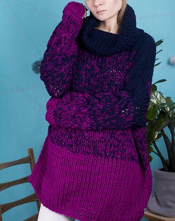 Sweter z ozdobnymi rękawami, AnnaZaworska
