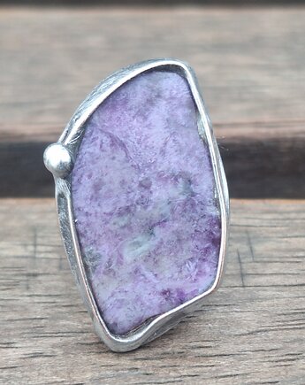 Czaroit - pierścionek regulowany, po drugiej stronie lustra