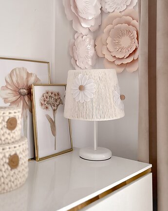 Lampka stołowa "Margaretki beż", Marmys Felt Studio