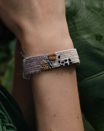 Bransoletka boho, ręcznie robiona z koralikami i lnem, Słońcem Tkane