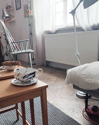 Porcelanowa filiżanka w niebieskie kropki ze spodkiem, Mazurek and things