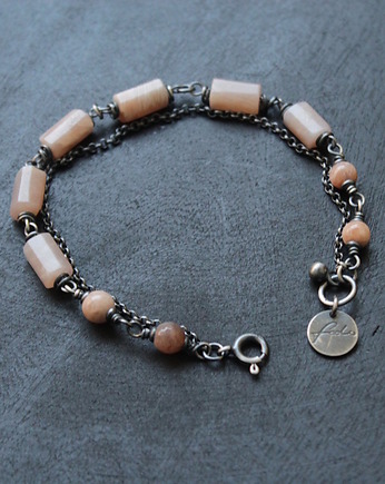 Bransoletka nude z kamieniem słonecznym, fado