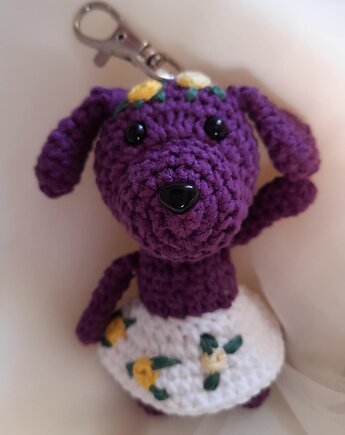 Brelok piesek fioletowy, crochetszelka