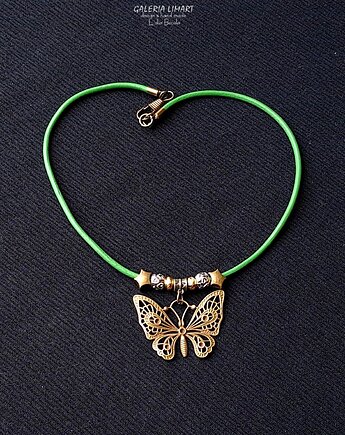 Motyl uosobienie beztroski radości przemian w uroczym naszyjniku handmade GIFT, Galeria Limart