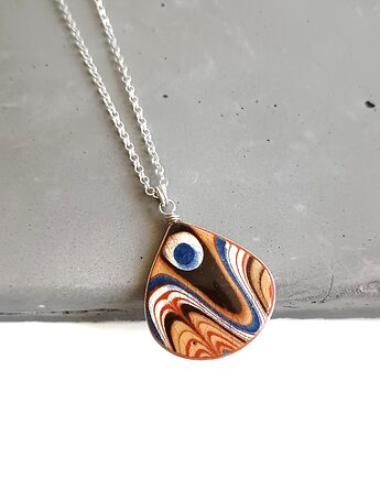 Naszyjnik bułgarski, biżuteria z talerzy