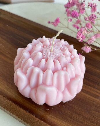 Świeca sojowa dekoracyjna "Flower" 55x35mm różowa, Coccola JEWELLERY