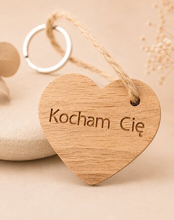 Brelok serce z drewna, Kocham Cię, Drewniane dodatki
