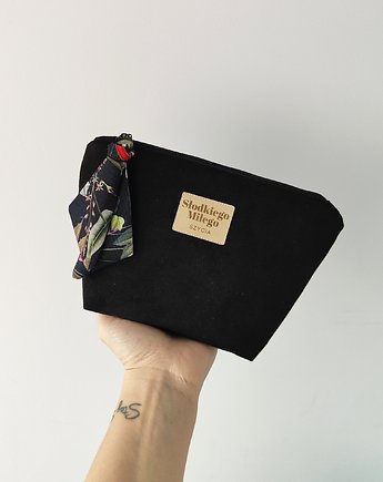 Mała Kosmetyczka HANA Dark Blooming Garden - kosmetyczka z nubuku, Słodkiego Miłego Szycia