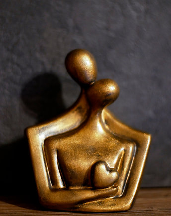 Rzeźba z gipsu, Para Zakochanych, ogniste złoto, wys. 12 cm, JBJart Justyna Jaszke