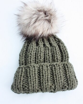 Zielona czapka beanie  z pomponem, Mademoiselle Patrini
