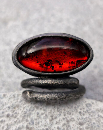 Bursztyn koniakowy - pierścień regulowany, Zofia Gladysz