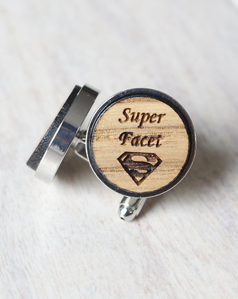 Drewniane spinki do mankietów SUPER FACET, OSOBY - Prezent dla męża