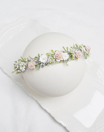 Wianek na chrzest zieleń różyczki róż, Petite Dame