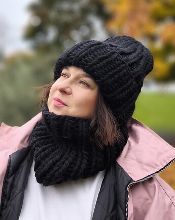 Czarny komplet zimowy czapka i komin Peruvian WOOLY