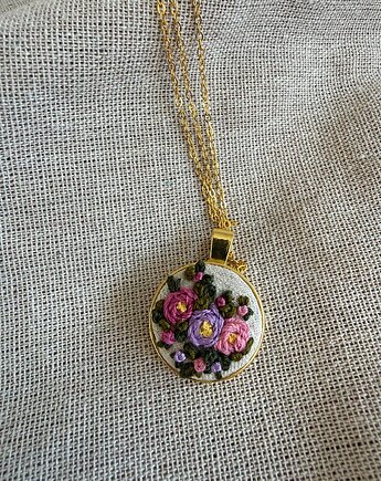 Ręcznie wyszywany naszyjnik "Różowe róże", ReinerArt