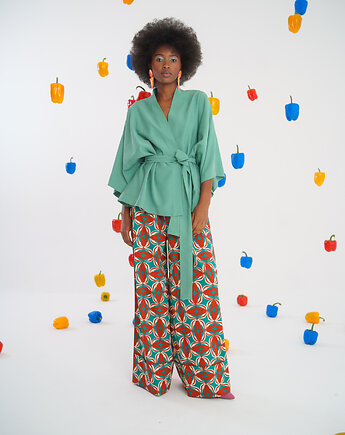 Kimono Ocean Breeze, Bucle