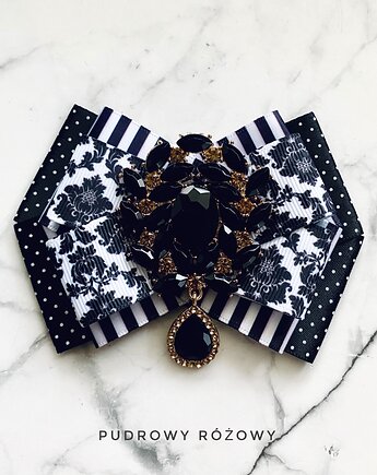 Brosza z czarnymi kryształami w stylu glamour, Pudrowy Różowy