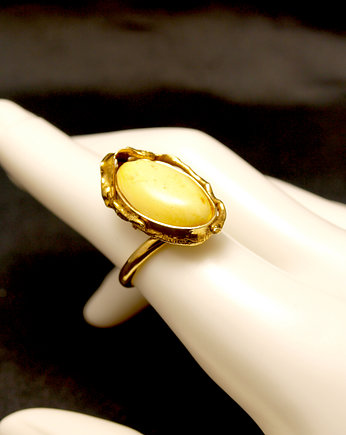 Złoty pierścionek z bursztynem, POLLY Design