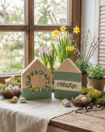 Zestaw Drewnianych Domków Wiosna i Wielkanoc. Ręcznie Malowane Ozdoby, Panda Design