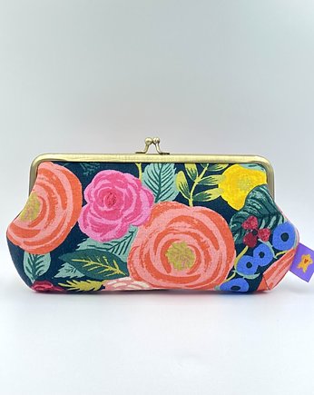 Etui Buquet, Chytrá Baba