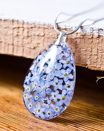 Naszyjnik z niezapominajkami w żywicy, So Jewelry