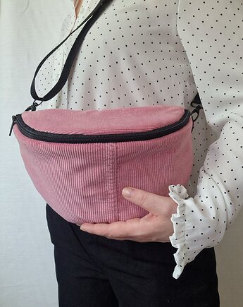 Różowa nerka sztruksowa upcycling, EKOLADNE
