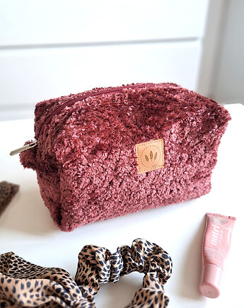 Bordowa kosmetyczka kuferek Futerko Miś, sabi tatka