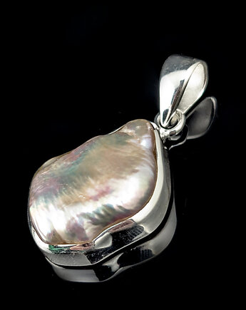 Surowy z perłą, Pracownia Neores