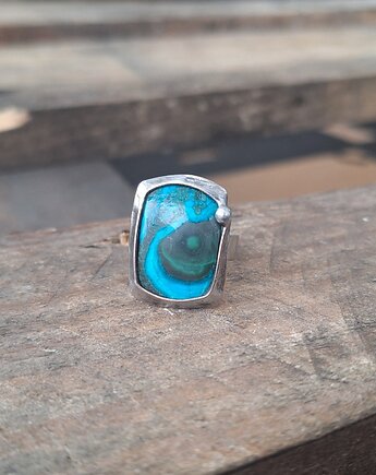 Chryzokola z azurytem - pierścionek regulowany, po drugiej stronie lustra