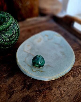 Podstawka na kadzidło ceramiczna kadzielnica, Wooden Love