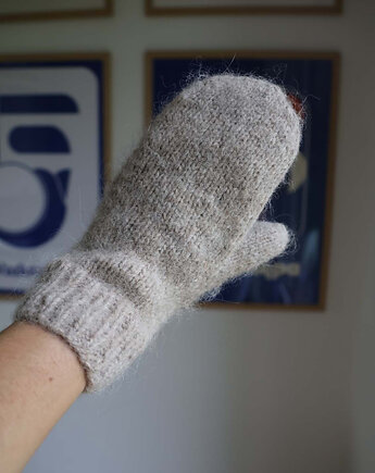 Minimalistyczne rękawiczki handmade, fluffyknitt