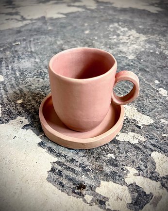 Różowa filiżanka do espresso, AGABA pracownia ceramiczna