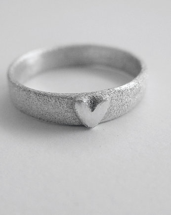 Pierścionek serduszko, Katarzyna Kaminska ART