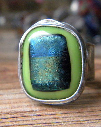 Roman Ancient Ring ;) szkło dichroiczne, Beata Trotter