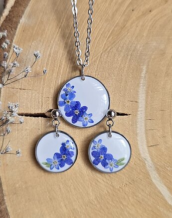 Komplet zawieszka i kolczyki srebrne z niezapominajkami, zkwiatem