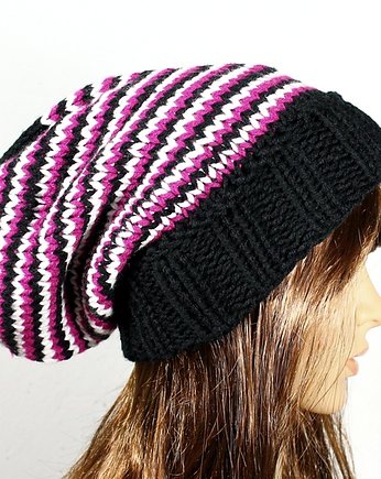 Czapka beanie hipster krasnal czarna w paseczki, RękaProduction