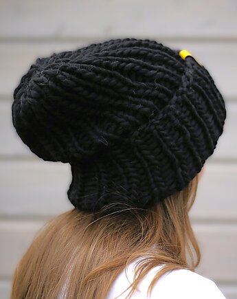 Wełniana czapka oversize LOOSE czarna, sploteka