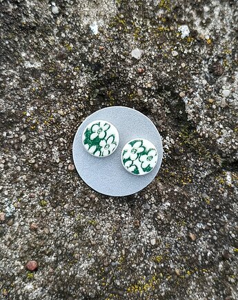 Kolczyki ceramiczne w zielone kwiaty, biżuteria z talerzy