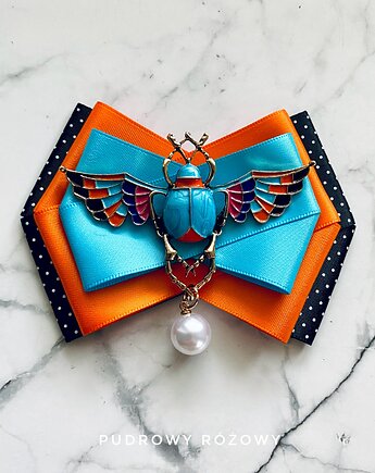 Brosza z kolorowym Owadem ze skrzydłami i perłą New, Pudrowy Różowy