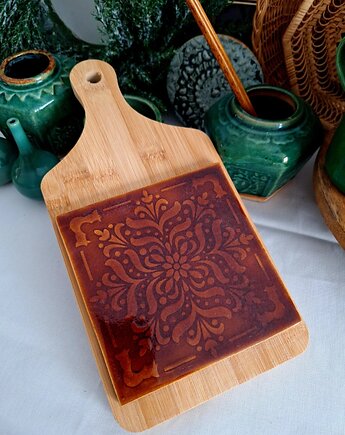 Dekoracyjna deska taca z ceramicznym kaflem, Wooden Love