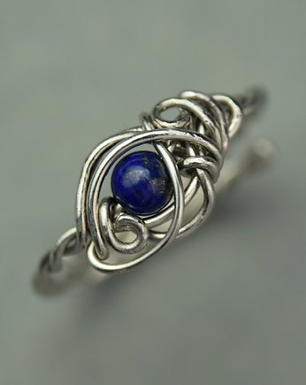 Pierścionek regulowany lapis lazuli wire wrapping, Agata Rozanska
