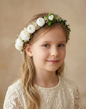 Asymetryczny wianek komunijny