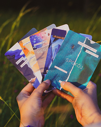 Karty rozwojowe "Pomiędzy", Pracownia Zeszytów