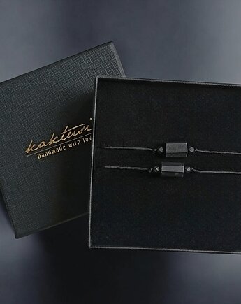 Komplet dla pary : ochronne bransoletki - czarny turmalin : czarny sznurek, kaktusia