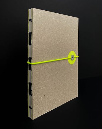 Notes  w kropki zamykany na gumkę Fluo Yellow/Navy, Weronika Kanigowska