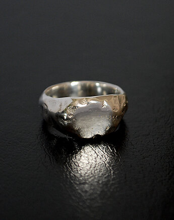 Sygnet Espejo, LIKIKO Jewellery