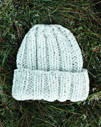 Czapka  beanie handmade melanż ecru, Mademoiselle Patrini